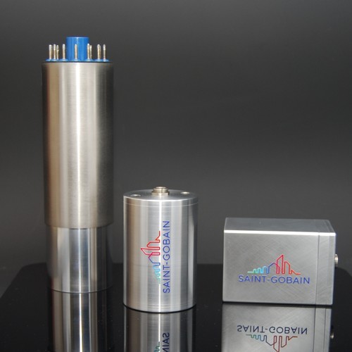 SiPM and PMT based scintillation detectors